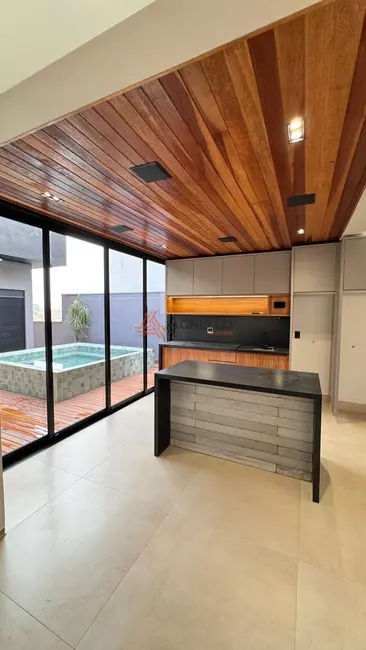 Casa de Condomínio com 3 quartos à venda, 245m2 em Franca - SP - imagem 3 Foto 3 de Casa de Condomínio com 3 quartos à venda, 245m2 em Franca - SP