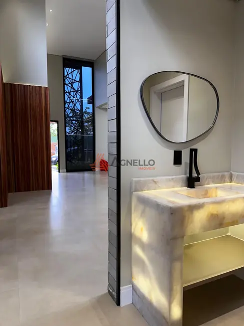 Casa de Condomínio com 3 quartos à venda, 245m2 em Franca - SP - imagem 6 Foto 6 de Casa de Condomínio com 3 quartos à venda, 245m2 em Franca - SP