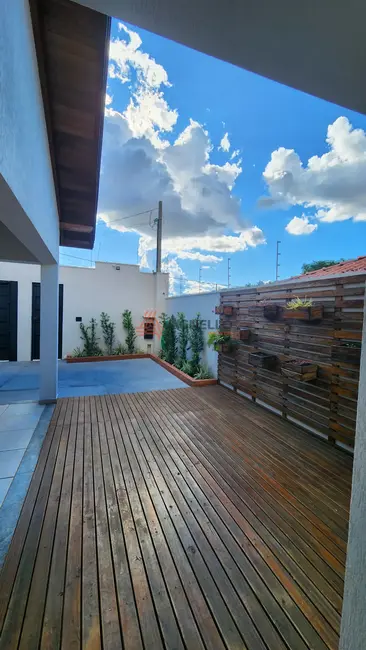 Foto 3 de Casa com 3 quartos à venda, 143m2 em Franca - SP