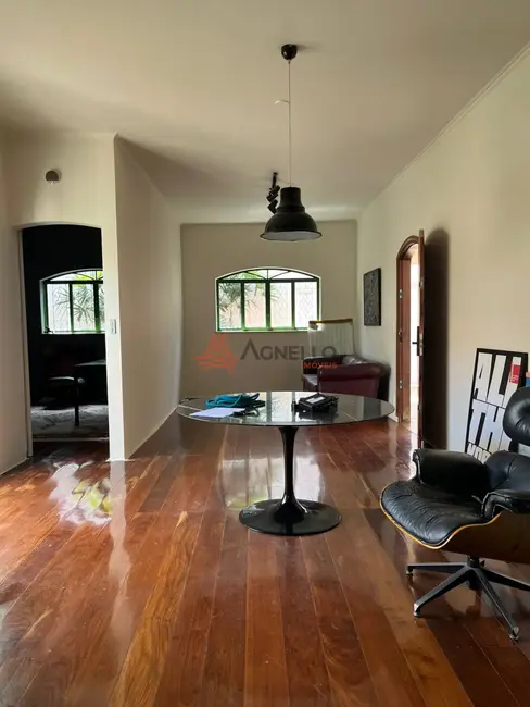 Casa com 3 quartos à venda, 152m2 em Vila Nicácio, Franca - SP - imagem 6 Foto 6 de Casa com 3 quartos à venda, 152m2 em Vila Nicácio, Franca - SP