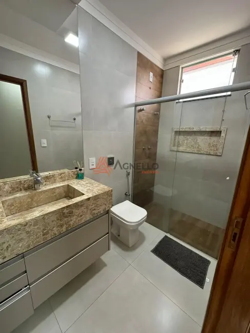 Foto 9 de Casa com 2 quartos à venda, 170m2 em Franca - SP