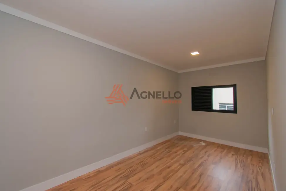 Apartamento com 3 quartos à venda, 169m2 em Centro, Franca - SP - imagem 9 Foto 9 de Apartamento com 3 quartos à venda, 169m2 em Centro, Franca - SP