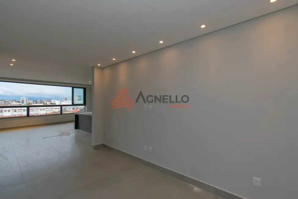 Apartamento com 3 quartos à venda, 169m2 em Centro, Franca - SP - imagem 6 Foto 6 de Apartamento com 3 quartos à venda, 169m2 em Centro, Franca - SP