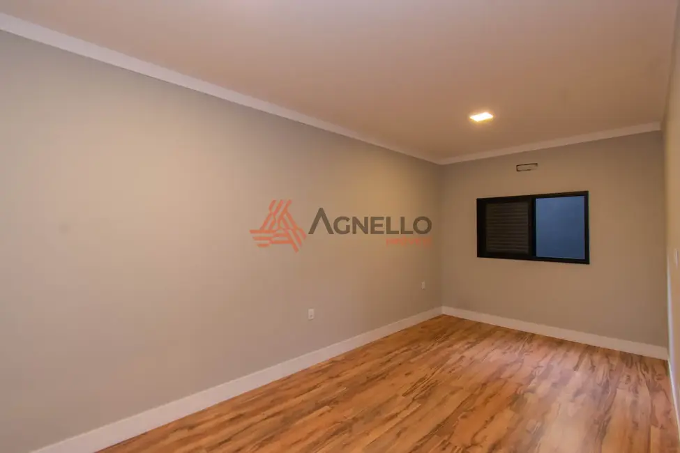 Apartamento com 3 quartos à venda, 150m2 em Centro, Franca - SP - imagem 9 Foto 9 de Apartamento com 3 quartos à venda, 150m2 em Centro, Franca - SP