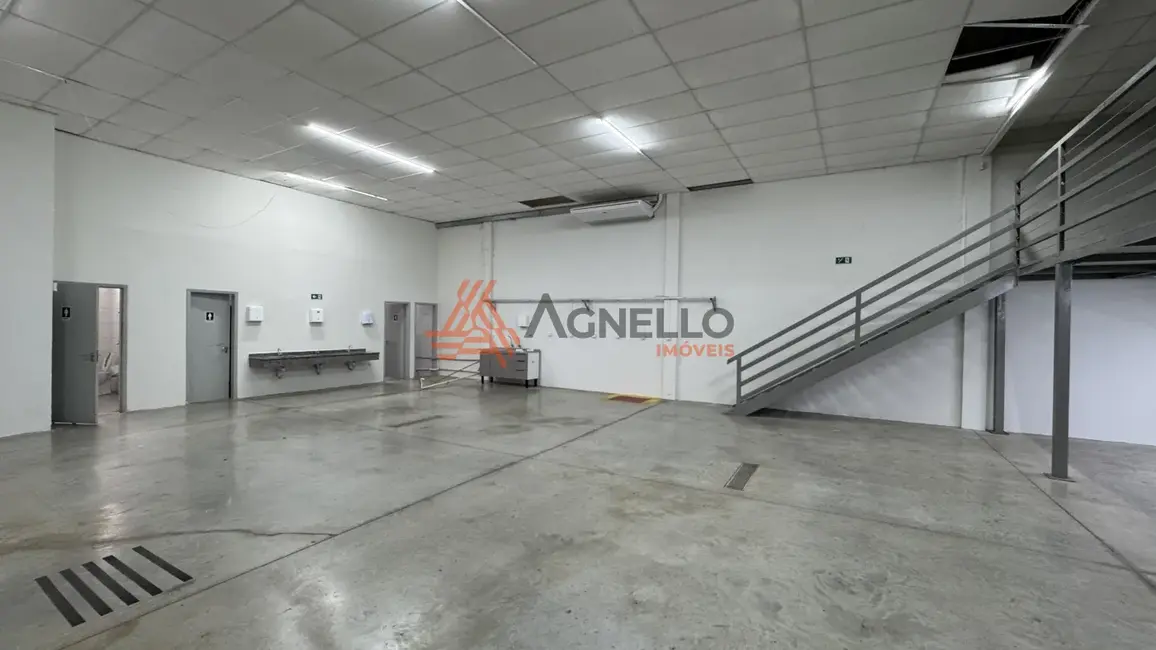 Foto 7 de Armazém / Galpão para alugar, 910m2 em Vila Aparecida, Franca - SP