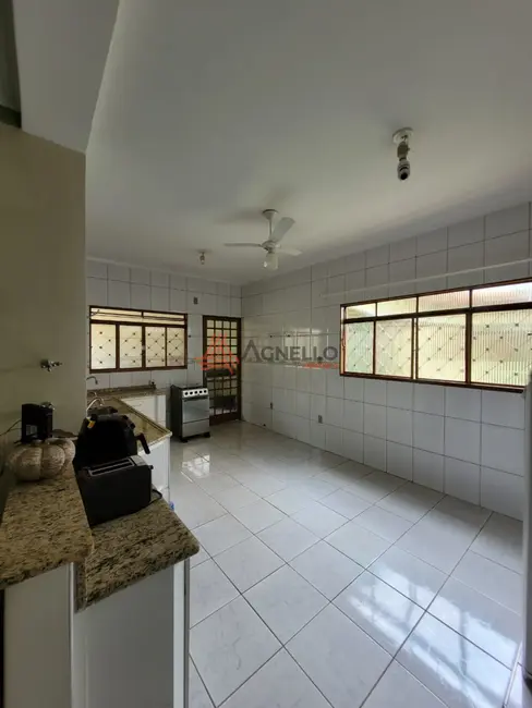 Foto 5 de Casa com 3 quartos à venda, 187m2 em Boa Vista, Franca - SP