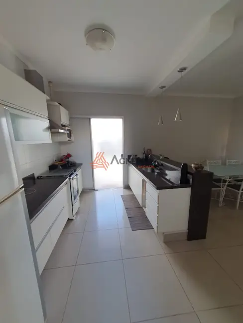 Foto 5 de Casa com 3 quartos à venda, 180m2 em Residencial Colina do Espraiado, Franca - SP