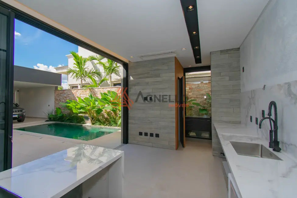 Foto 3 de Casa de Condomínio com 3 quartos à venda, 287m2 em Villa Toscana, Franca - SP