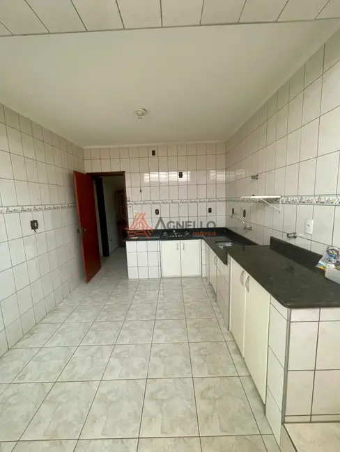 Foto 3 de Casa com 2 quartos à venda, 184m2 em Jardim Roselândia, Franca - SP
