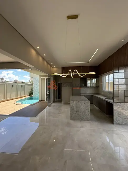 Foto 3 de Casa de Condomínio com 4 quartos à venda, 209m2 em Veredas de Franca, Franca - SP