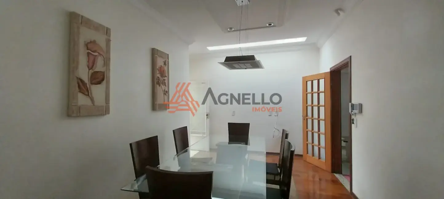 Foto 7 de Casa com 4 quartos à venda, 226m2 em Prolongamento Vila Duque de Caxias, Franca - SP