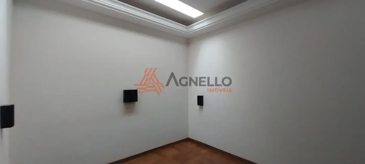 Foto 5 de Casa com 4 quartos à venda, 226m2 em Prolongamento Vila Duque de Caxias, Franca - SP