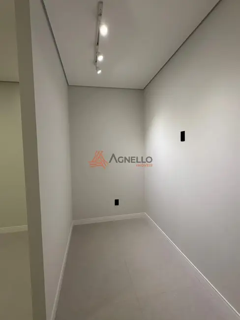 Foto 7 de Casa com 3 quartos à venda, 148m2 em Parque Universitário, Franca - SP