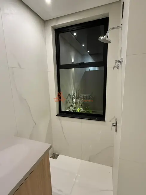 Casa com 3 quartos à venda, 148m2 em Parque Universitário, Franca - SP - imagem 9 Foto 9 de Casa com 3 quartos à venda, 148m2 em Parque Universitário, Franca - SP