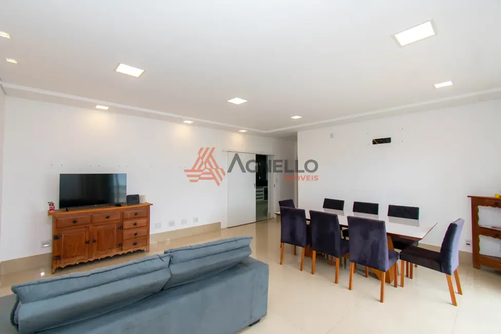 Foto 1 de Apartamento com 3 quartos à venda, 156m2 em Cidade Nova, Franca - SP