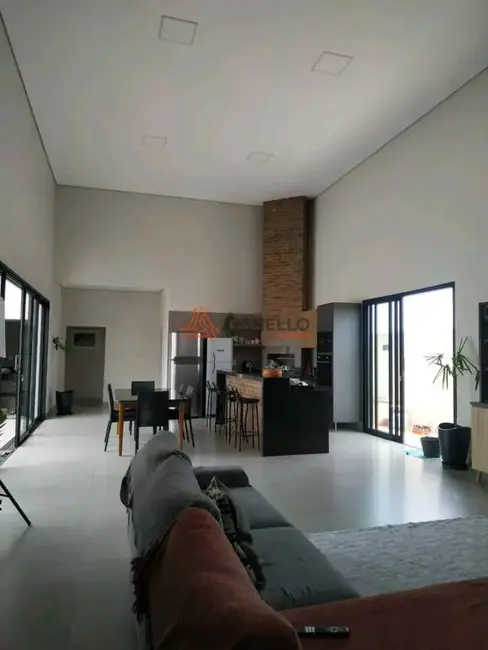 Casa de Condomínio com 3 quartos à venda, 223m2 em Rifaina - SP - imagem 2 Foto 2 de Casa de Condomínio com 3 quartos à venda, 223m2 em Rifaina - SP