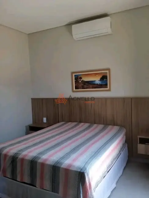 Casa de Condomínio com 3 quartos à venda, 223m2 em Rifaina - SP - imagem 6 Foto 6 de Casa de Condomínio com 3 quartos à venda, 223m2 em Rifaina - SP