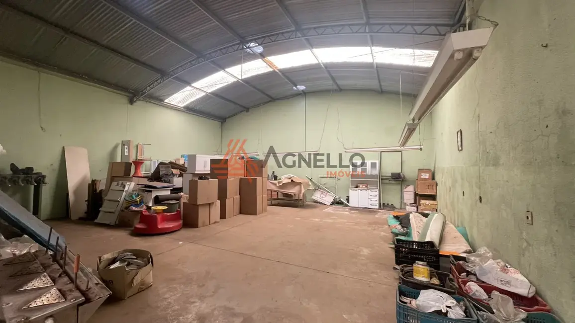 Foto 5 de Armazém / Galpão à venda, 260m2 em Jardim Anita, Franca - SP
