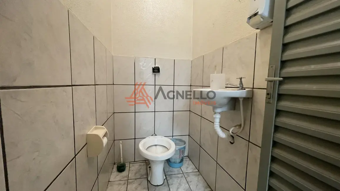 Foto 8 de Armazém / Galpão à venda, 260m2 em Jardim Anita, Franca - SP