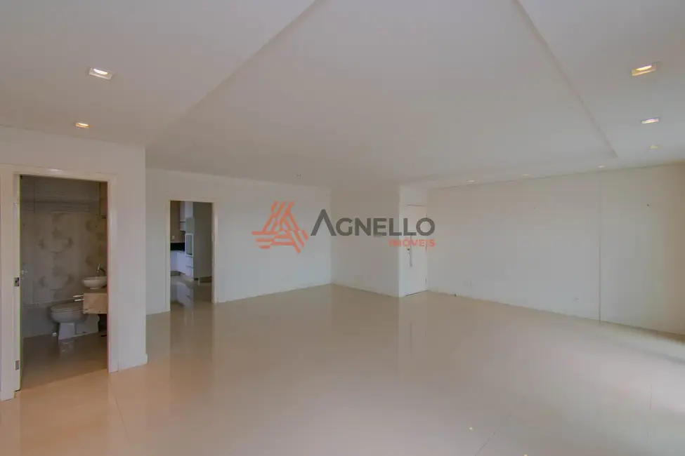 Foto 3 de Apartamento com 3 quartos à venda, 157m2 em São José, Franca - SP