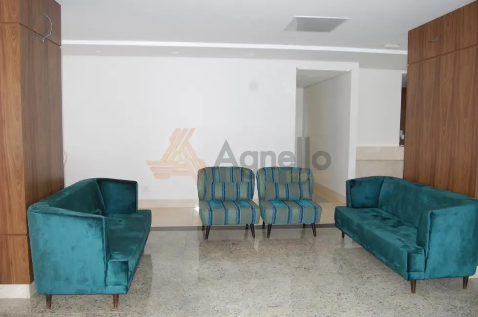 Foto 8 de Apartamento com 3 quartos à venda, 157m2 em São José, Franca - SP