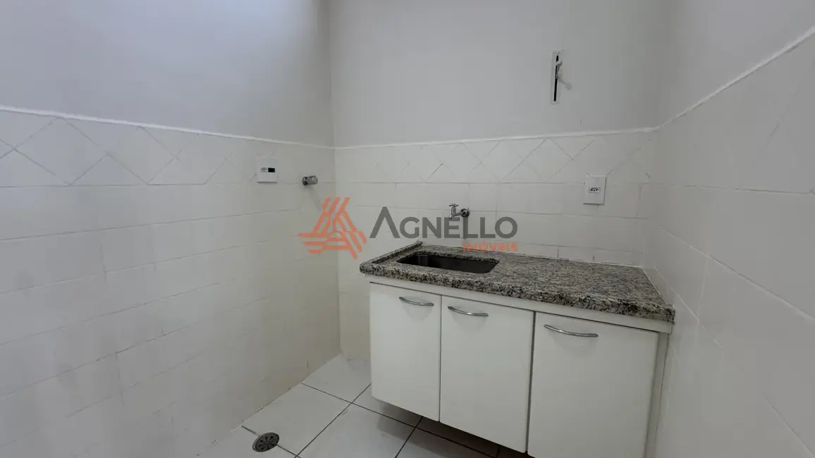 Foto 8 de Loja para alugar, 64m2 em São José, Franca - SP