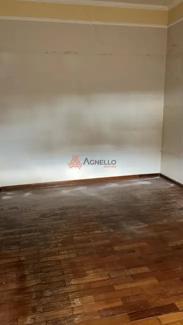 Foto 2 de Casa com 2 quartos à venda, 100m2 em Vila Aparecida, Franca - SP