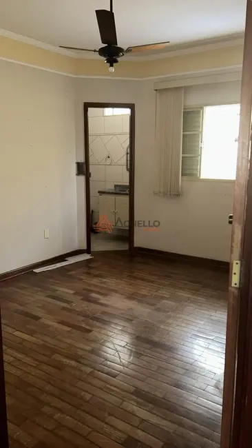 Foto 5 de Casa com 2 quartos à venda, 100m2 em Vila Aparecida, Franca - SP