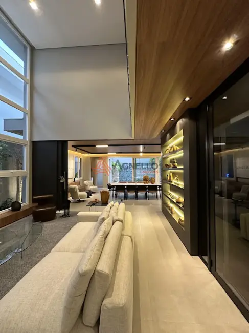 Foto 9 de Casa de Condomínio com 4 quartos à venda, 415m2 em Villa São Vicente, Franca - SP