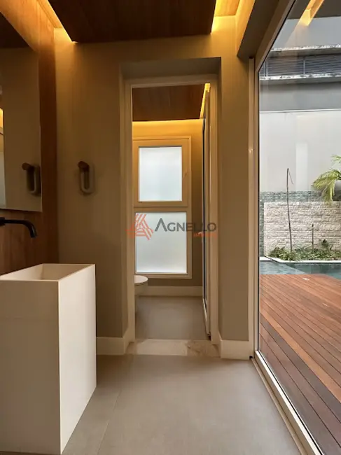 Foto 6 de Casa de Condomínio com 4 quartos à venda, 415m2 em Villa São Vicente, Franca - SP