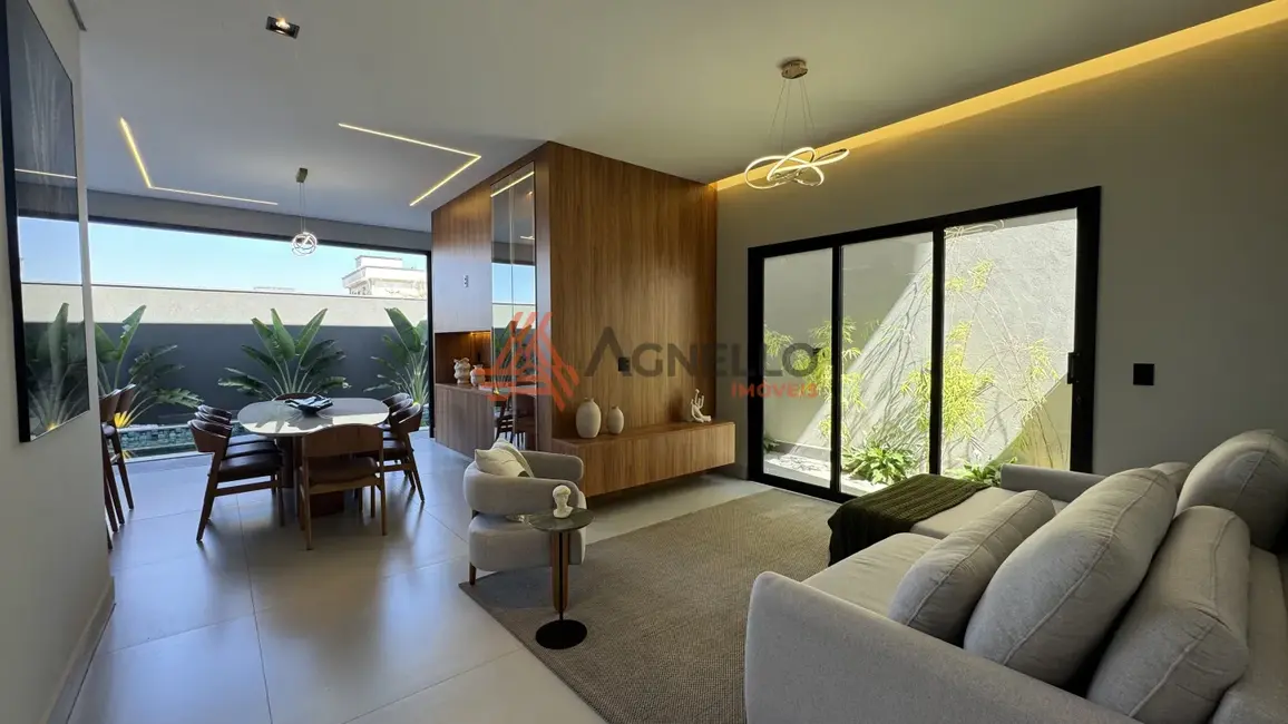 Foto 1 de Casa de Condomínio com 4 quartos à venda, 247m2 em Veredas de Franca, Franca - SP