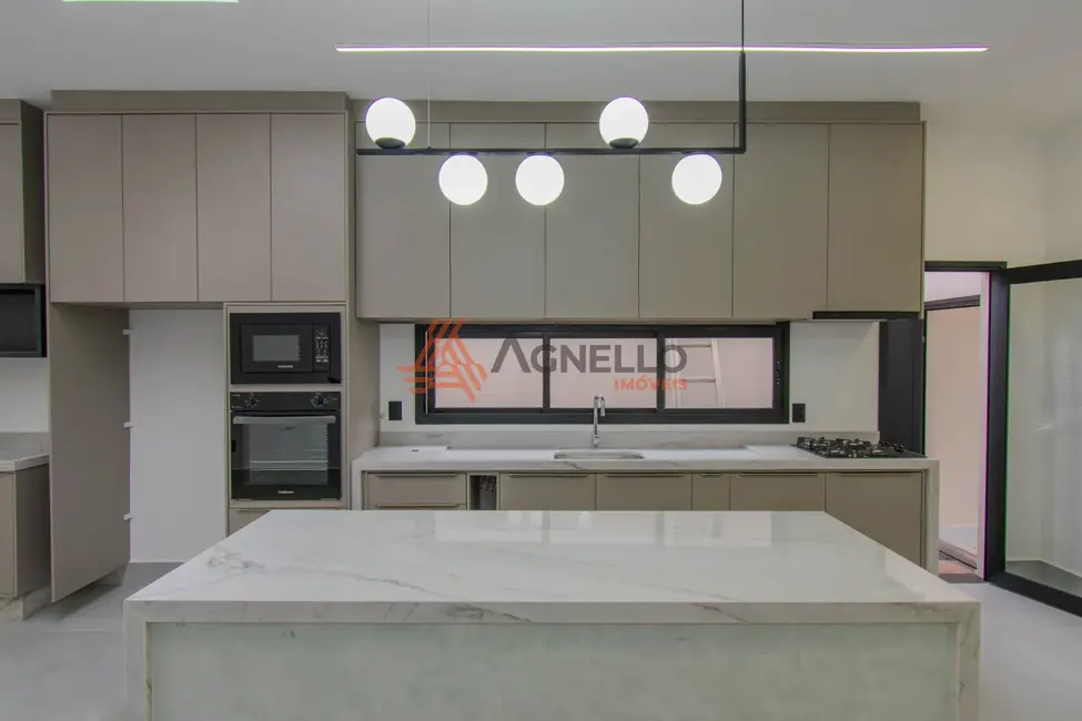 Foto 3 de Casa de Condomínio com 3 quartos à venda, 217m2 em Veredas de Franca, Franca - SP