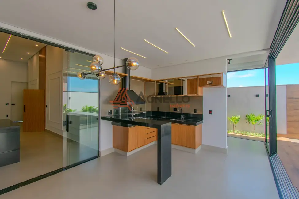 Foto 3 de Casa de Condomínio com 3 quartos à venda, 198m2 em Veredas de Franca, Franca - SP