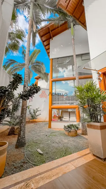 Foto 2 de Casa com 4 quartos à venda, 505m2 em Residencial Amazonas, Franca - SP