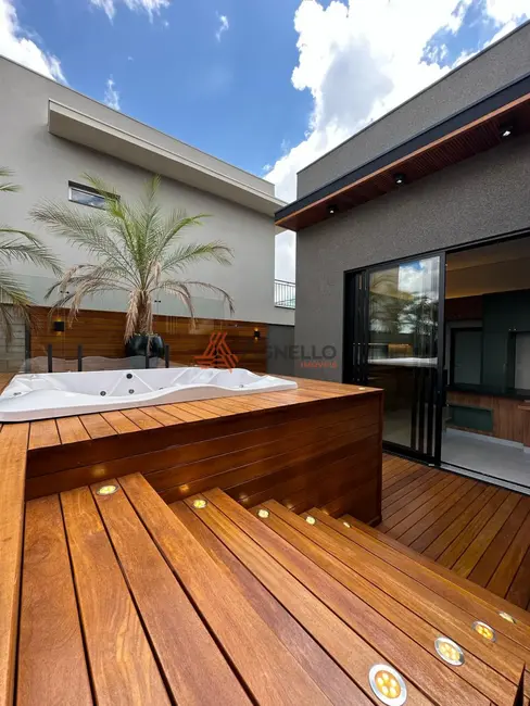 Foto 1 de Casa de Condomínio com 4 quartos à venda, 227m2 em Franca - SP