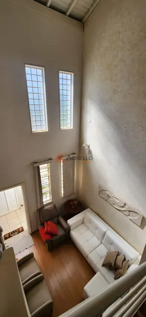 Casa com 3 quartos à venda, 223m2 em Estação, Franca - SP - imagem 8 Foto 8 de Casa com 3 quartos à venda, 223m2 em Estação, Franca - SP