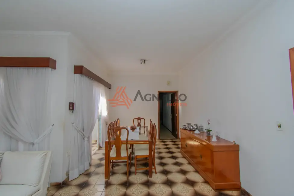 Foto 4 de Casa com 2 quartos à venda, 217m2 em Jardim Veneza, Franca - SP