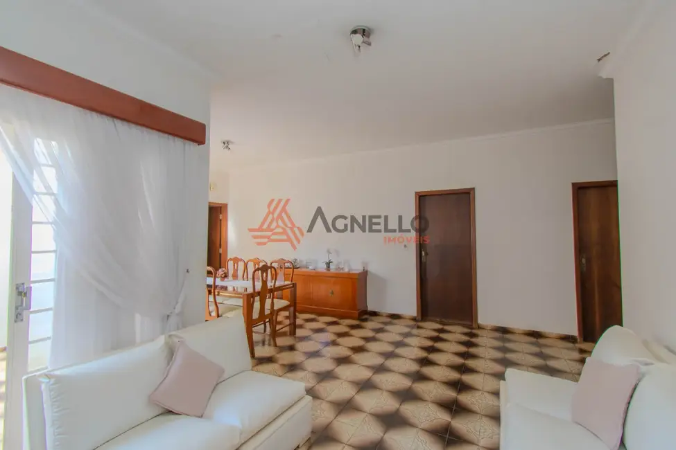 Foto 5 de Casa com 2 quartos à venda, 217m2 em Jardim Veneza, Franca - SP