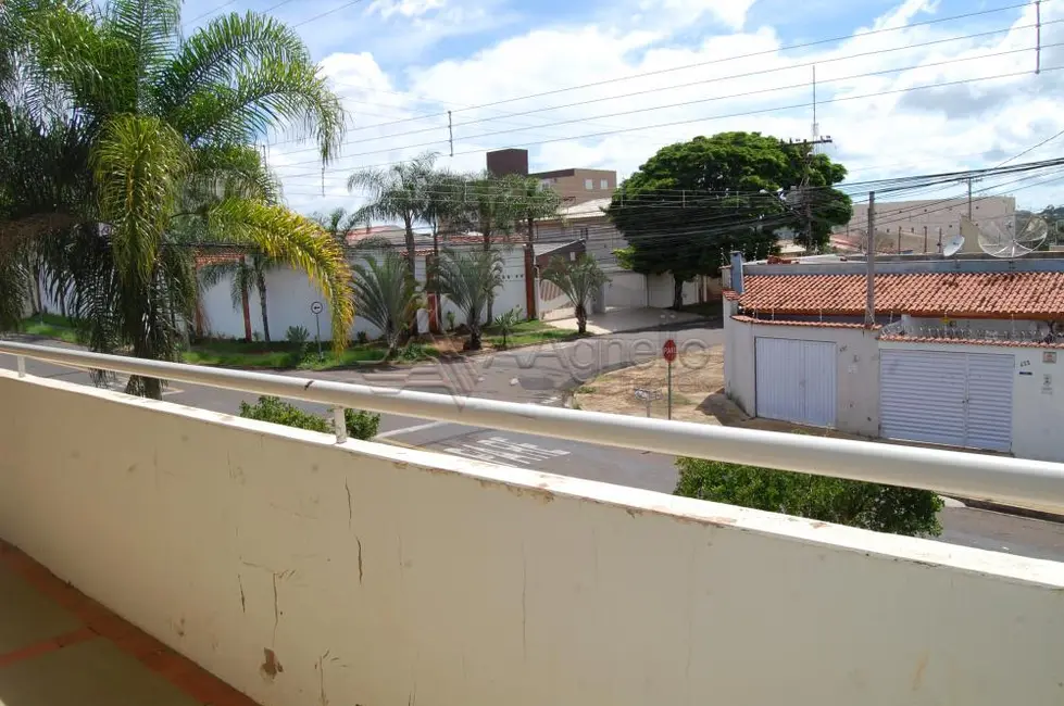 Foto 8 de Kitnet com 1 quarto para alugar, 29m2 em Parque Universitário, Franca - SP