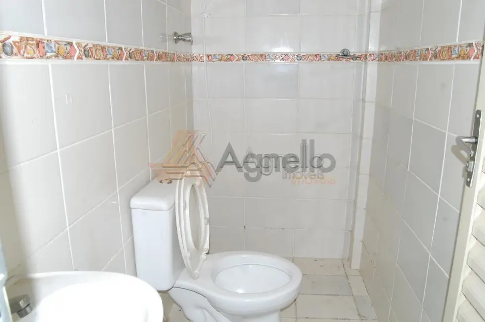 Foto 6 de Kitnet com 1 quarto para alugar, 29m2 em Parque Universitário, Franca - SP