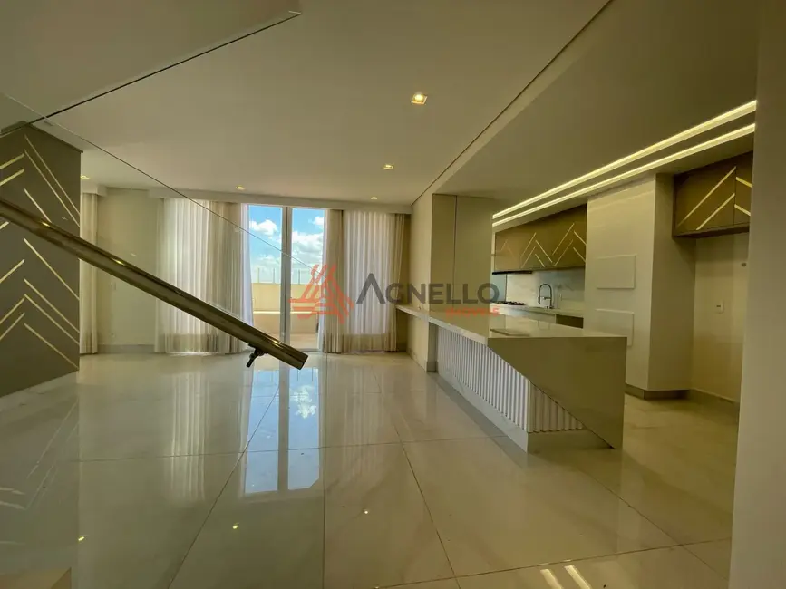 Apartamento com 5 quartos à venda, 208m2 em Vila Santos Dumont, Franca - SP - imagem 4 Foto 4 de Apartamento com 5 quartos à venda, 208m2 em Vila Santos Dumont, Franca - SP