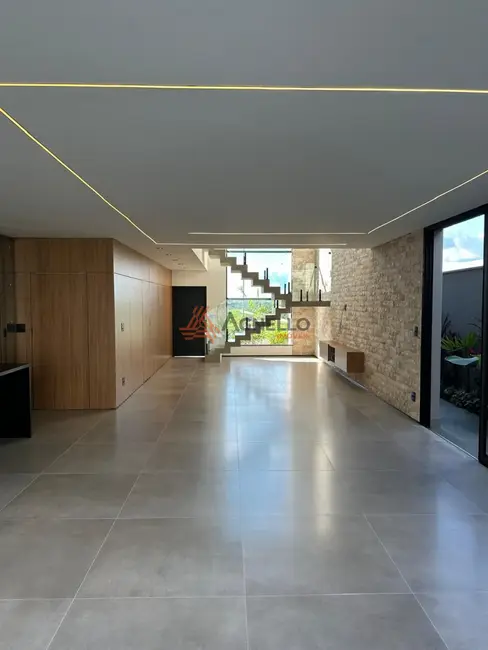 Foto 3 de Casa de Condomínio com 3 quartos à venda, 238m2 em Villa Piemonte I, Franca - SP