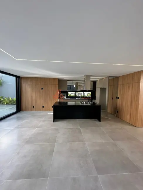 Casa de Condomínio com 3 quartos à venda, 238m2 em Villa Piemonte I, Franca - SP - imagem 4 Foto 4 de Casa de Condomínio com 3 quartos à venda, 238m2 em Villa Piemonte I, Franca - SP