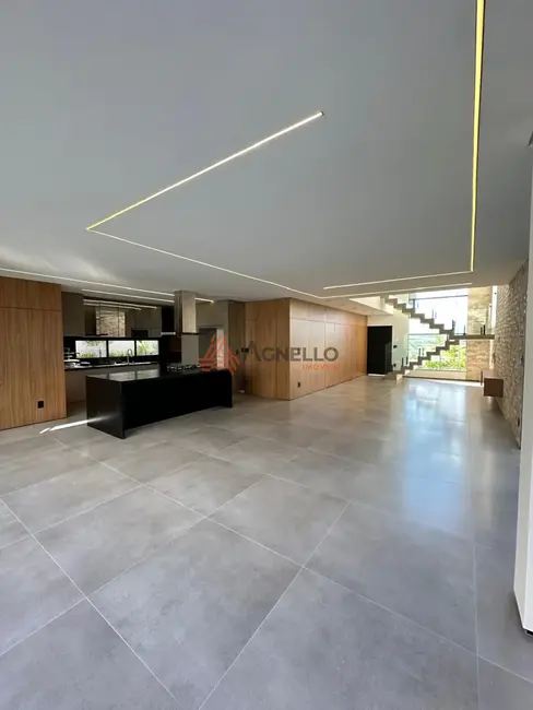 Foto 2 de Casa de Condomínio com 3 quartos à venda, 238m2 em Villa Piemonte I, Franca - SP