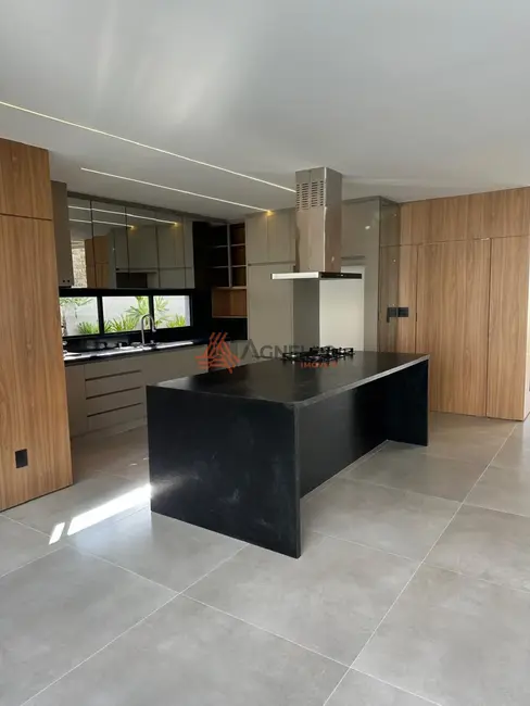 Casa de Condomínio com 3 quartos à venda, 238m2 em Villa Piemonte I, Franca - SP - imagem 6 Foto 6 de Casa de Condomínio com 3 quartos à venda, 238m2 em Villa Piemonte I, Franca - SP