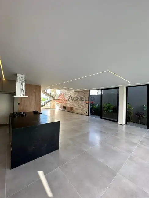 Foto 7 de Casa de Condomínio com 3 quartos à venda, 238m2 em Villa Piemonte I, Franca - SP