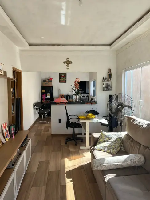 Foto 1 de Casa com 3 quartos à venda, 152m2 em Franca - SP
