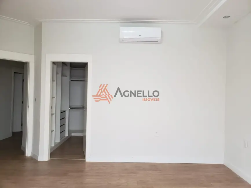 Foto 7 de Casa com 4 quartos à venda, 216m2 em Jardim Piratininga, Franca - SP