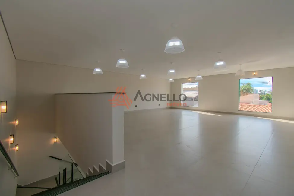 Foto 9 de Loja para alugar, 196m2 em Parque do Castelo, Franca - SP