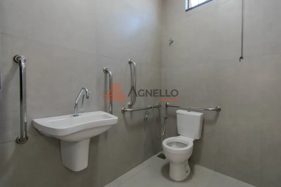 Foto 5 de Loja para alugar, 196m2 em Parque do Castelo, Franca - SP